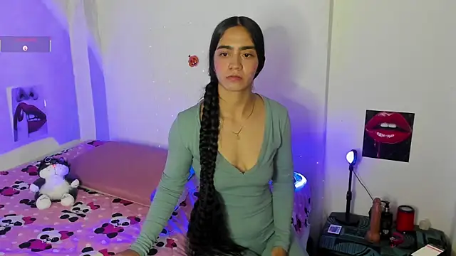 Snapshot of lizeth_sweet chatting on October 11, 2025, 12:44 am lizeth sweet online show from October 11, 2025, 12:44 am