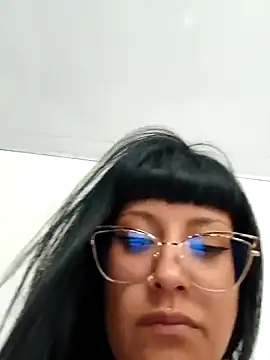 Snapshot of DaniPoison chatting on March 8, 2025, 7:09 pm DaniPoison online show from March 8, 2025, 7:09 pm