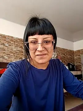 Snapshot of DaniPoison chatting on March 16, 2025, 1:27 pm DaniPoison online show from March 16, 2025, 1:27 pm