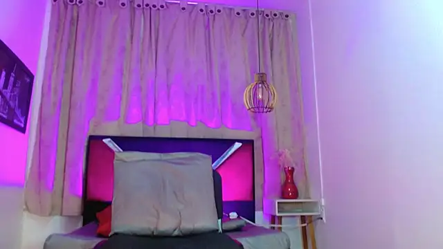Snapshot of alexsandra_kiss chatting on July 18, 2026, 11:30 am alexsandra kiss online show from July 18, 2026, 11:30 am