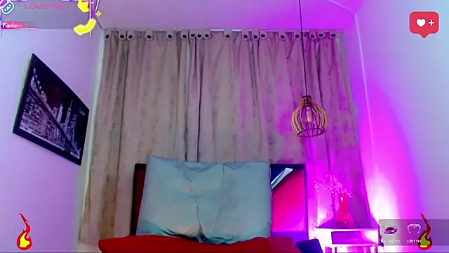 Snapshot of alexsandra_kiss chatting on June 6, 2026, 12:10 pm alexsandra kiss online show from June 6, 2026, 12:10 pm