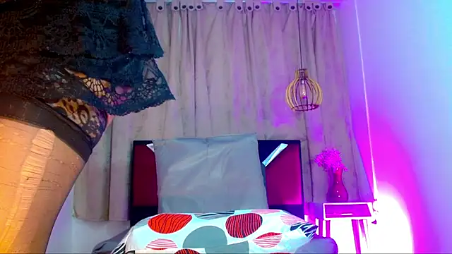 Snapshot of alexsandra_kiss chatting on June 27, 2026, 12:00 pm alexsandra kiss online show from June 27, 2026, 12:00 pm