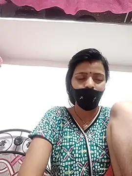 Snapshot of Daya_Chheda chatting on April 9, 2026, 5:30 pm Daya Chheda online show from April 9, 2026, 5:30 pm