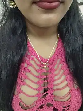 Snapshot of priya_00143 chatting on August 1, 2026, 6:28 pm priya 00143 online show from August 1, 2026, 6:28 pm