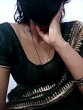 seexypatola online show from October 1, 2025, 4:39 am