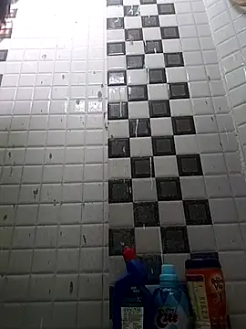 Hotty-Nidhi online show from December 15, 2025, 3:01 am