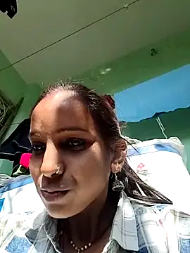 Hotty-Nidhi online show from February 17, 2026, 4:21 am