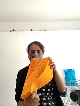 Snapshot of indiancute43 chatting on March 22, 2025, 9:34 am indiancute43 online show from March 22, 2025, 9:34 am