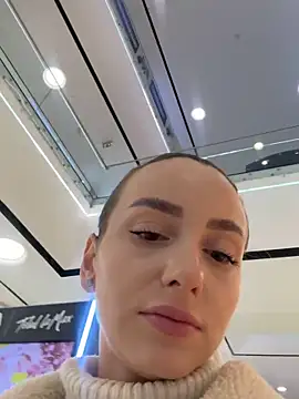 Snapshot of AlexisWhit chatting on November 7, 2025, 9:03 am AlexisWhit online show from November 7, 2025, 9:03 am