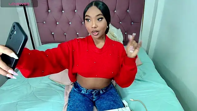 Snapshot of charlotte_walker1 chatting on November 4, 2025, 1:26 pm charlotte walker1 online show from November 4, 2025, 1:26 pm