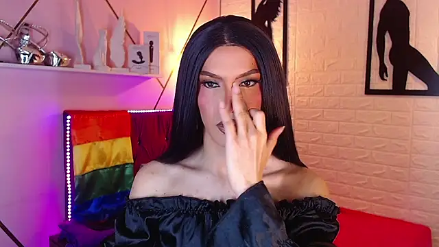 Snapshot of agatha_rodriguez chatting on June 18, 2026, 12:32 pm agatha rodriguez online show from June 18, 2026, 12:32 pm