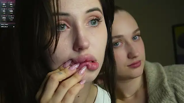 Snapshot of Eva_Mia1 chatting on September 12, 2025, 11:04 pm Eva Mia1 online show from September 12, 2025, 11:04 pm