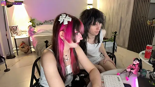 Snapshot of h3ntai_baby chatting on July 29, 2026, 7:13 pm h3ntai baby online show from July 29, 2026, 7:13 pm