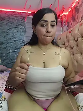 L ucero online show from February 15, 2026, 8:41 pm