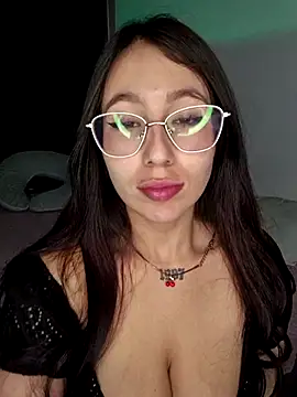 Snapshot of adara_evanss chatting on December 1, 2025, 11:05 pm adara evanss online show from December 1, 2025, 11:05 pm