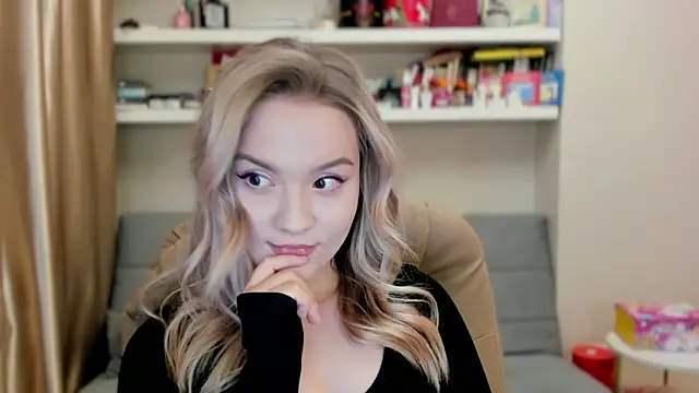 Snapshot of Kara_Smith_ chatting on March 27, 2026, 11:49 pm Kara Smith online show from March 27, 2026, 11:49 pm