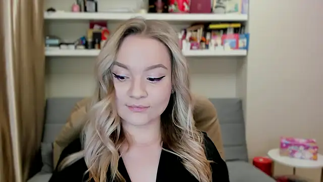 Snapshot of Kara_Smith_ chatting on March 29, 2026, 10:33 pm Kara Smith online show from March 29, 2026, 10:33 pm