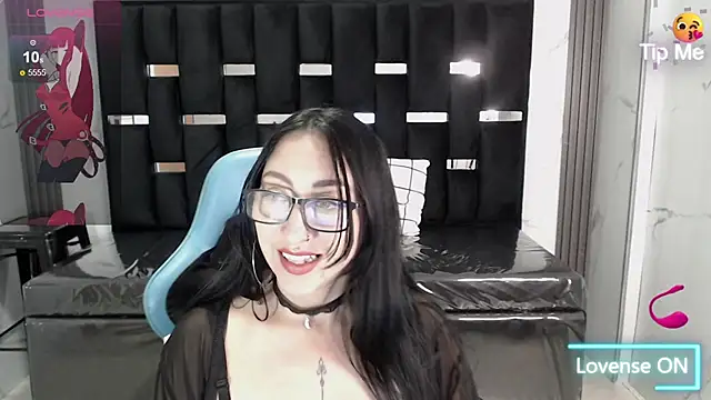 valeria a1 online show from April 29, 2026, 2:43 pm