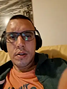 Snapshot of marco199077 chatting on March 29, 2026, 7:37 pm marco199077 online show from March 29, 2026, 7:37 pm