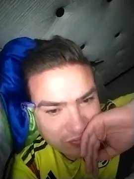 Andy-rtg online show from October 8, 2025, 5:42 am