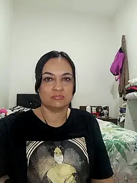 megan milf79 online show from April 26, 2026, 1:52 pm