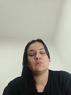 Snapshot of megan_milf79 chatting on July 24, 2026, 1:23 am megan milf79 online show from July 24, 2026, 1:23 am