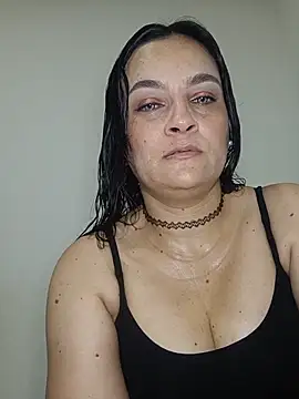 Snapshot of megan_milf79 chatting on July 15, 2026, 3:52 pm megan milf79 online show from July 15, 2026, 3:52 pm