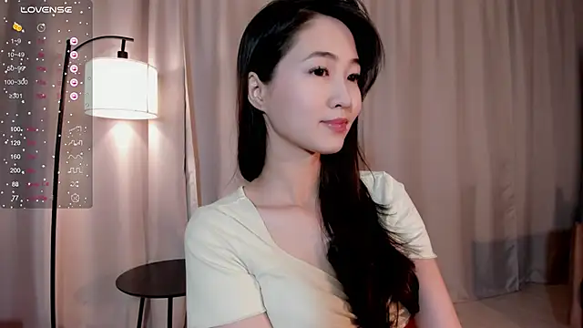 Snapshot of SeulBi chatting on November 17, 2025, 5:06 pm SeulBi online show from November 17, 2025, 5:06 pm