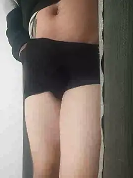 Snapshot of gui67675 chatting on October 8, 2025, 4:03 am gui67675 online show from October 8, 2025, 4:03 am