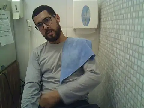 pdasgyn online show from November 12, 2025, 2:21 pm