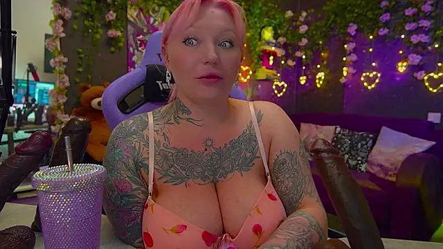 Snapshot of BlackedBarbie chatting on January 31, 2026, 7:12 pm BlackedBarbie online show from January 31, 2026, 7:12 pm