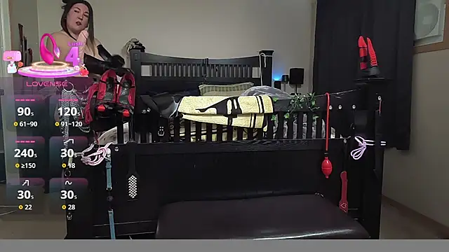 KinkyBratandDaddy online show from October 7, 2025, 2:45 am