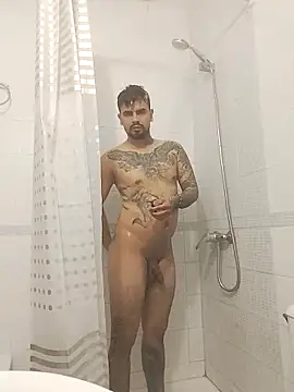 crazyweelove online show from March 18, 2025, 12:19 am