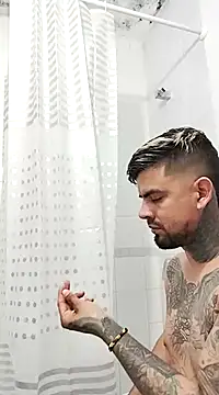 crazyweelove online show from March 20, 2025, 1:35 am