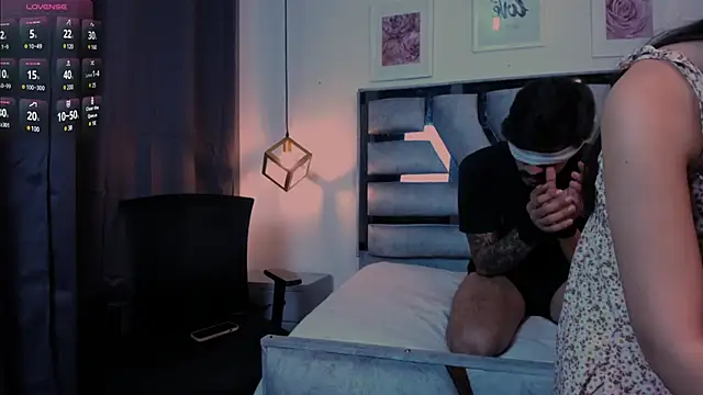 Snapshot of valery_and_Dani_ chatting on March 14, 2025, 11:00 pm valery and Dani online show from March 14, 2025, 11:00 pm