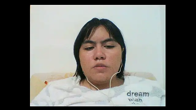 IrisMitchell  online show from March 23, 2025, 6:37 am