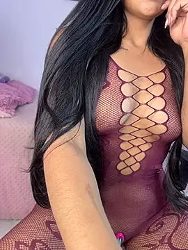 Snapshot of Tania_rendon chatting on May 3, 2026, 1:22 am Tania rendon online show from May 3, 2026, 1:22 am