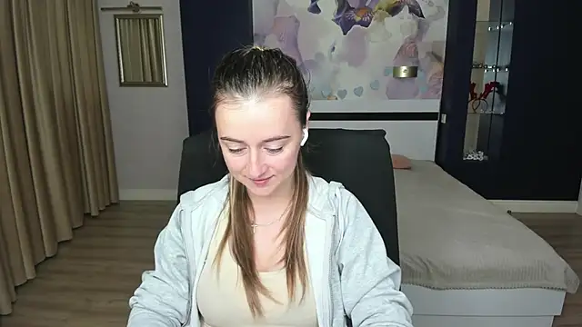 StasyStew online show from September 30, 2025, 3:01 am