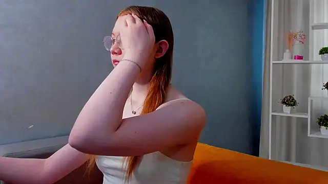 luv tessa online show from March 12, 2026, 1:11 am