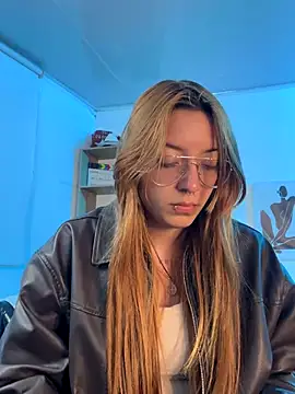 Snapshot of Soy_mangx chatting on October 10, 2025, 2:23 am Soy mangx online show from October 10, 2025, 2:23 am