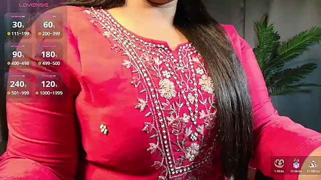 Snapshot of _Lisha_ chatting on November 12, 2025, 6:45 pm Lisha online show from November 12, 2025, 6:45 pm