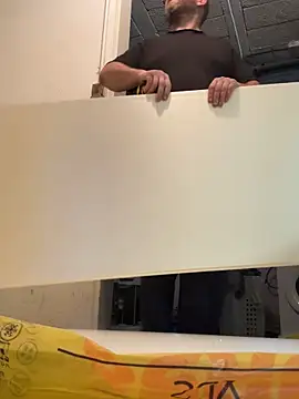 billybib83 online show from October 24, 2025, 4:28 pm