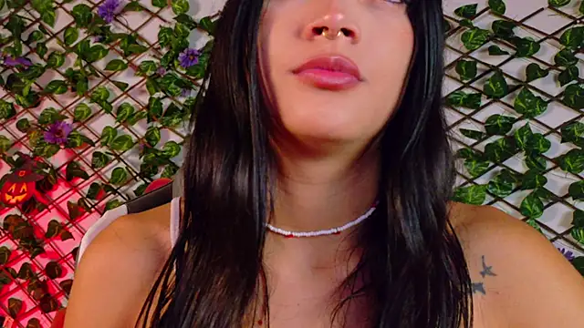 alice rous21 online show from October 25, 2025, 1:23 pm