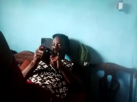 Snapshot of rasvinchi chatting on June 18, 2026, 2:33 pm rasvinchi online show from June 18, 2026, 2:33 pm