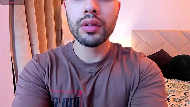 Chris Alzate online show from October 5, 2025, 11:28 pm