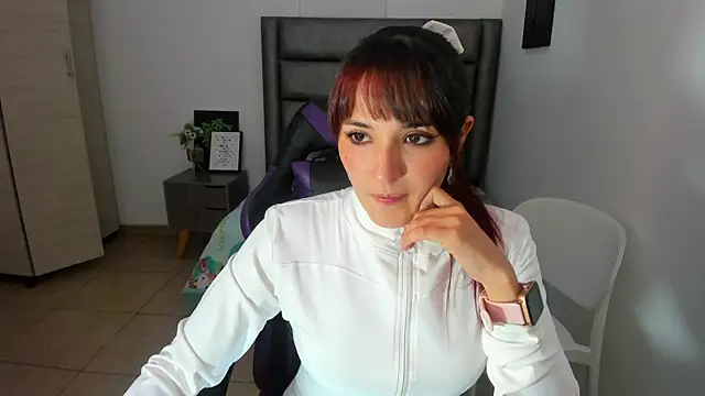 Snapshot of Tania_Duque chatting on July 24, 2026, 11:50 am Tania Duque online show from July 24, 2026, 11:50 am