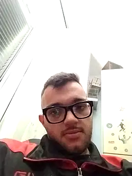 Snapshot of Francescodicristina44 chatting on April 28, 2026, 11:58 am Francescodicristina44 online show from April 28, 2026, 11:58 am