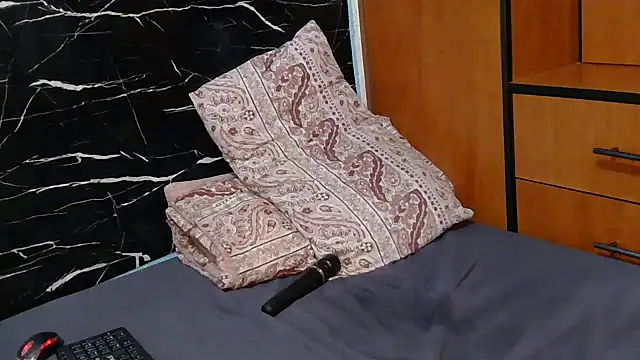 Snapshot of EbonyAlphaBitch chatting on March 2, 2026, 10:27 pm EbonyAlphaBitch online show from March 2, 2026, 10:27 pm