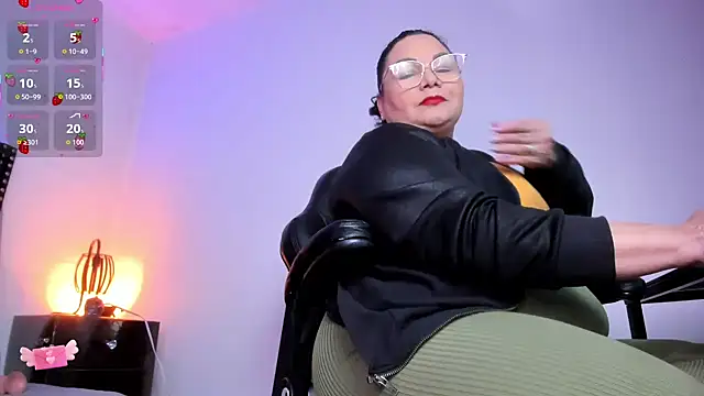 EllenaBoobs  online show from February 11, 2026, 3:50 am