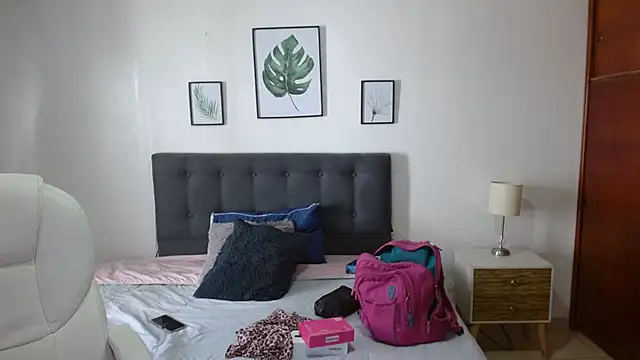 Snapshot of mia_velvet1 chatting on November 20, 2025, 2:07 pm mia velvet1 online show from November 20, 2025, 2:07 pm